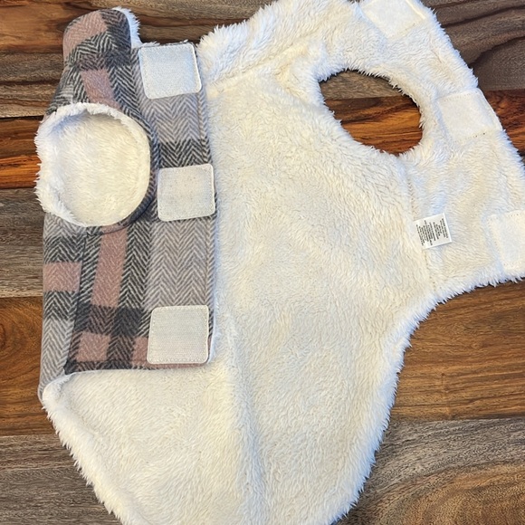 Barkley & Finn Dog Sweater - Picture 5 of 6